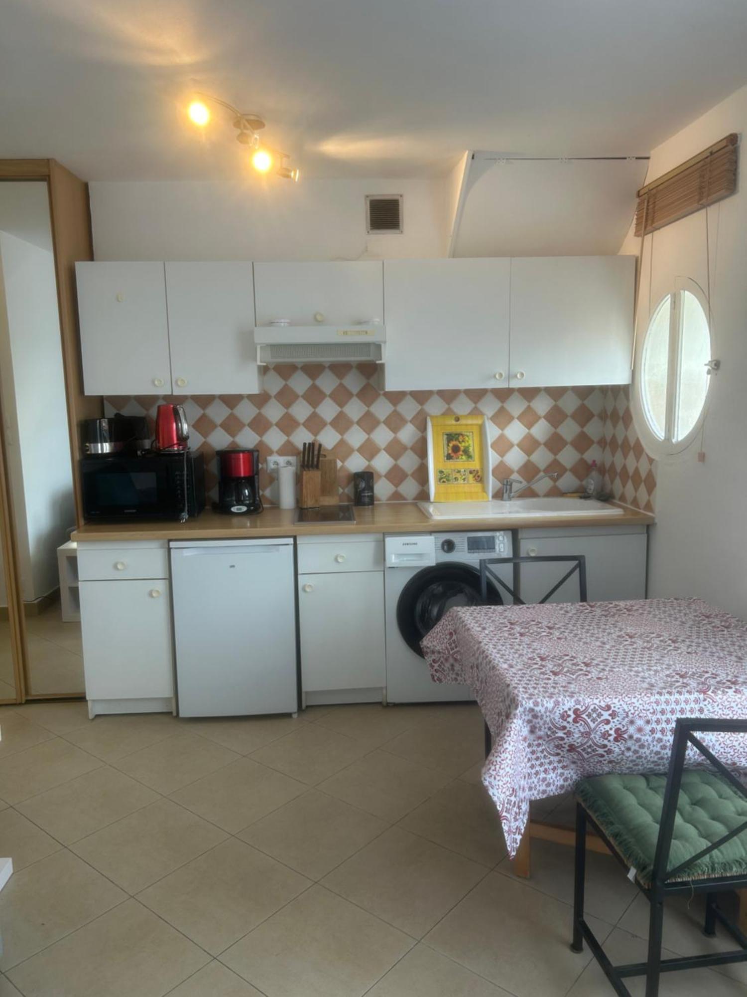 קסיס Appartement Centre Du Village מראה חיצוני תמונה