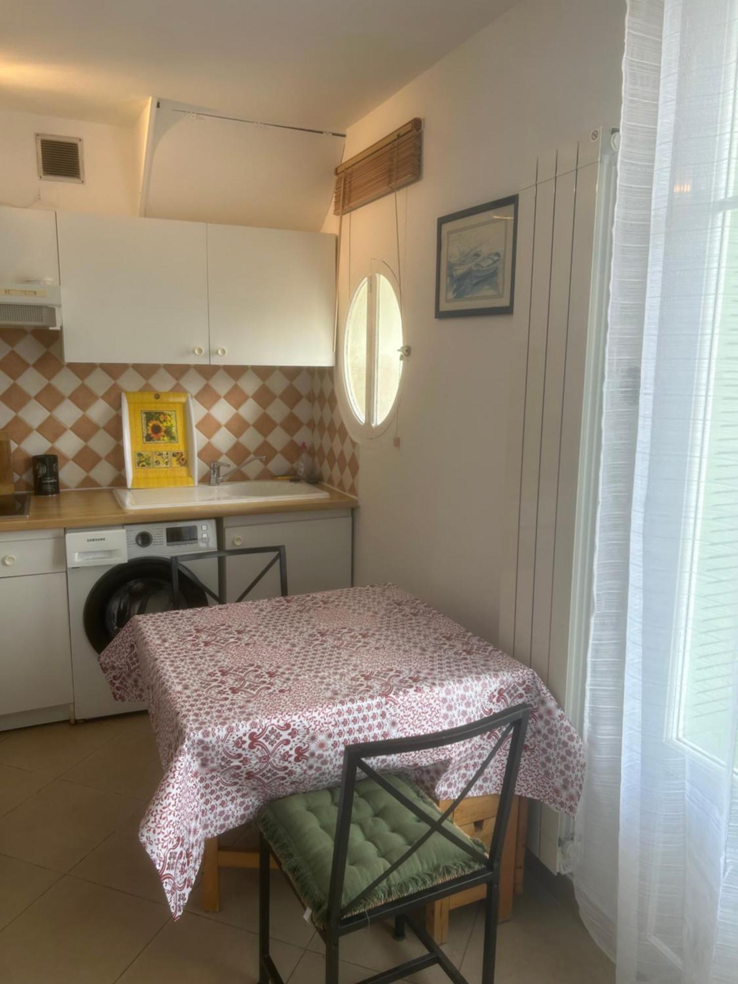 קסיס Appartement Centre Du Village מראה חיצוני תמונה